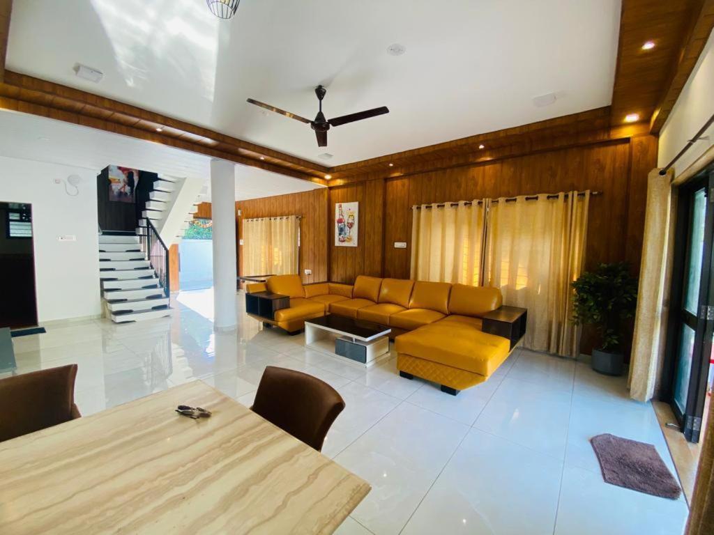 Aqua Villa Luxury Home Stay Lonavala Buitenkant foto